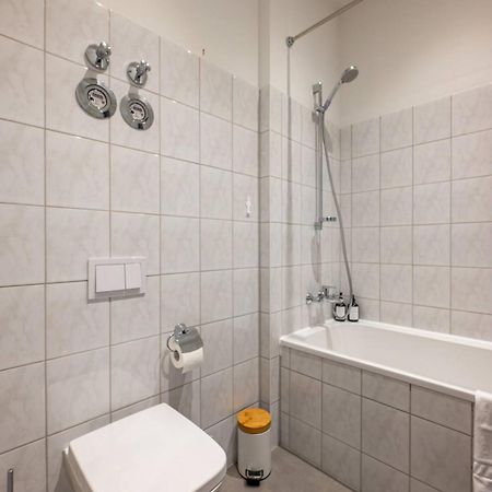 Arbio I Retro Apart Near Leipzig Hauptbahnhof Eksteriør billede