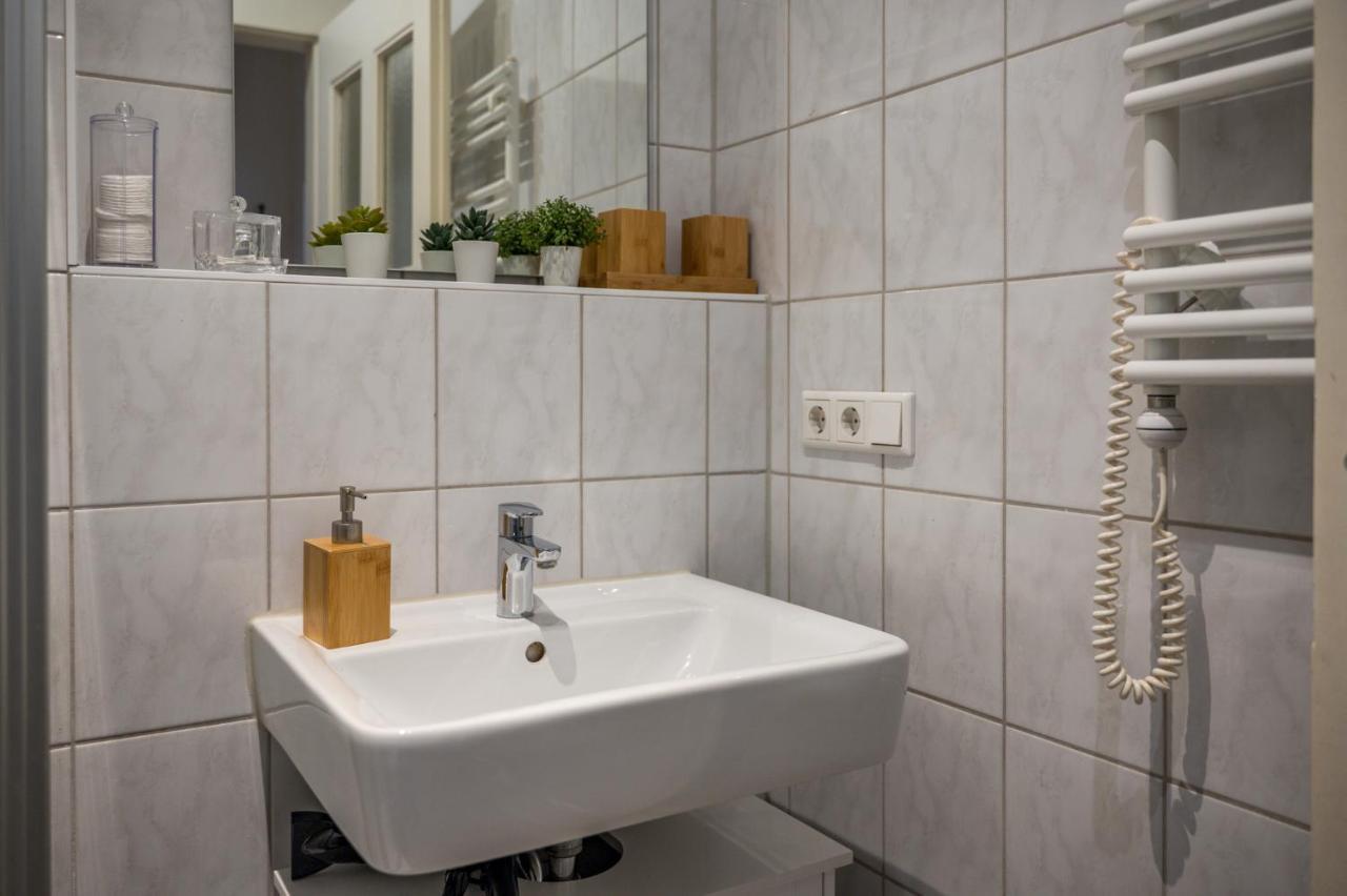 Arbio I Retro Apart Near Leipzig Hauptbahnhof Eksteriør billede