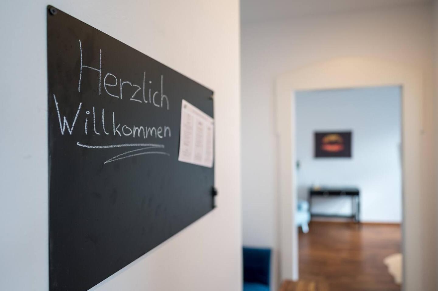 Arbio I Retro Apart Near Leipzig Hauptbahnhof Eksteriør billede