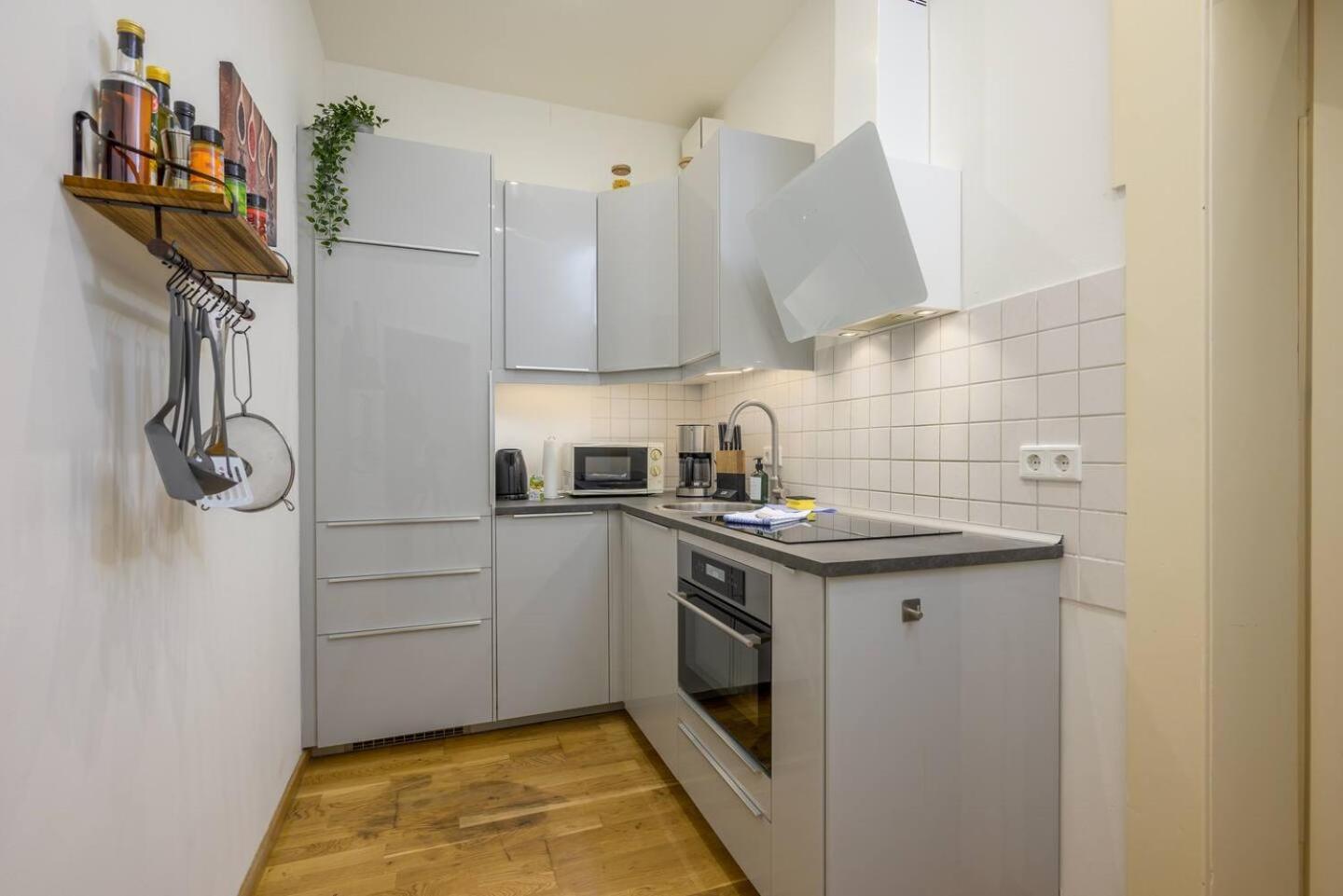 Arbio I Retro Apart Near Leipzig Hauptbahnhof Eksteriør billede